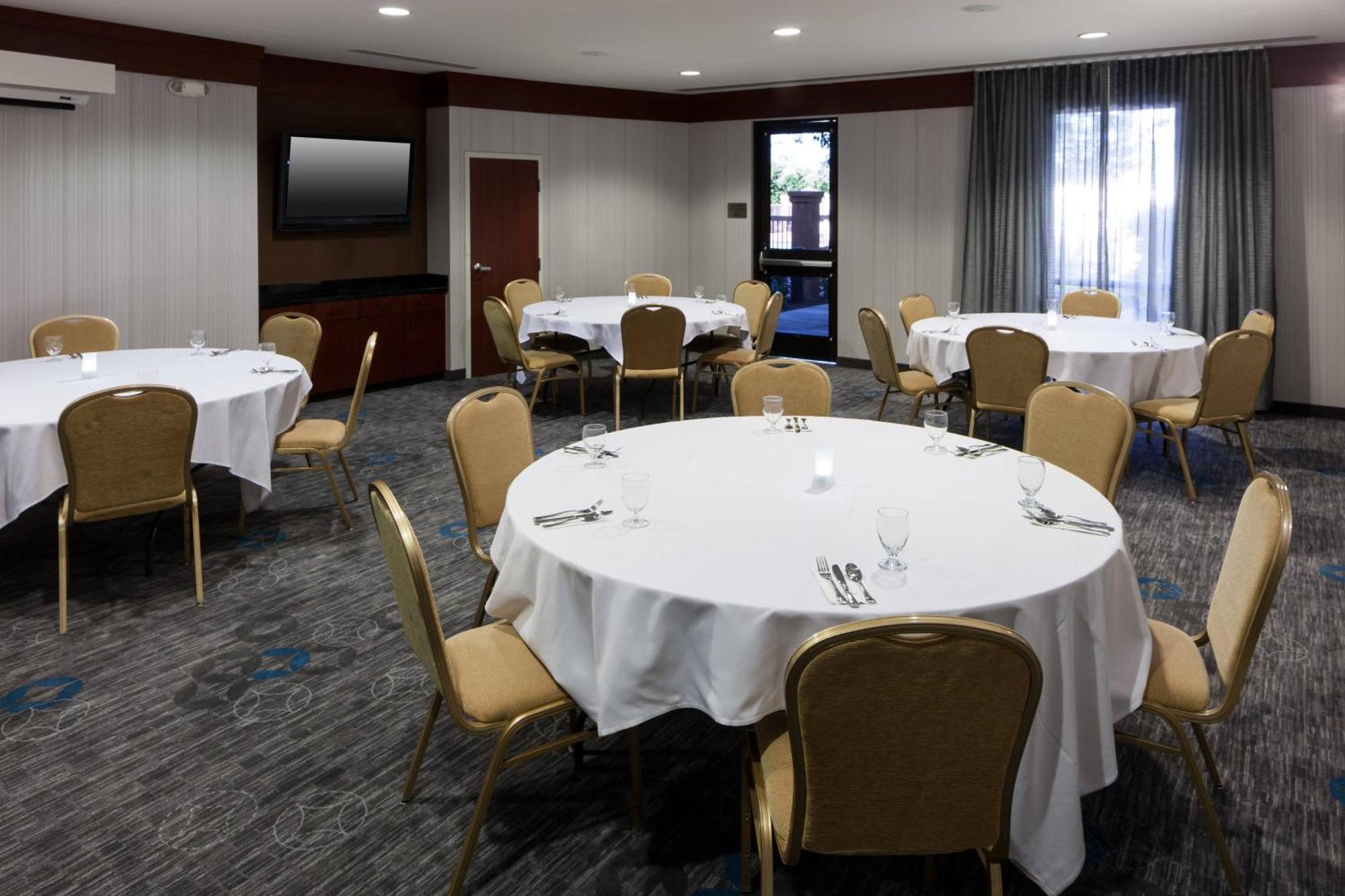 Hotel Courtyard By Marriott Santa Clarita Valencia Exterior foto